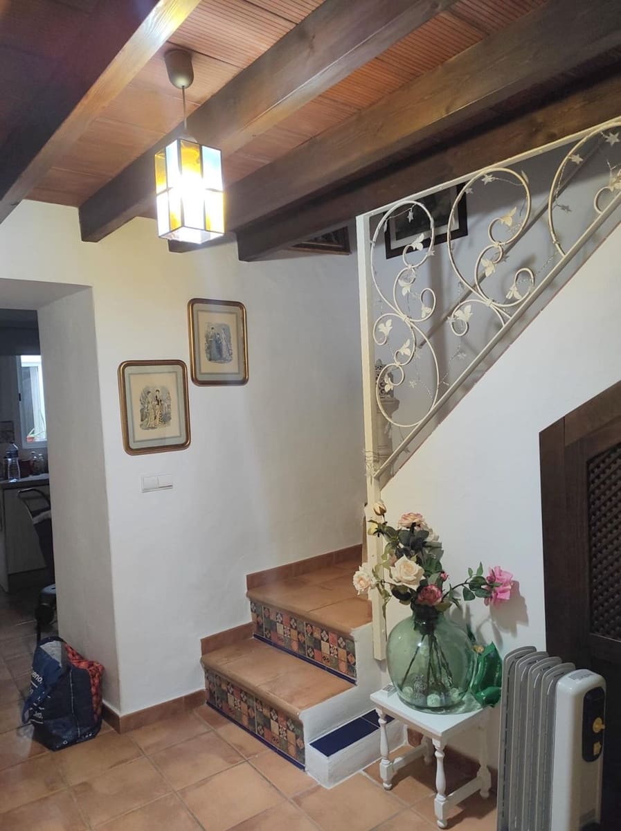 3 slaapkamer Huis te koop in Alora - € 190.000 (Ref: 10138844)
