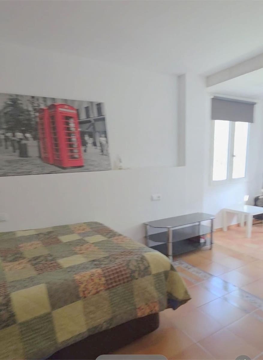 6 soverom Villa til salgs i Alhaurin de la Torre med svømmebasseng garasje - € 850 000 (Ref: 10144893)