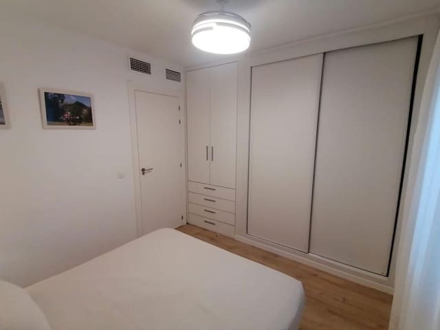 2 sovrum Takvåning till salu i Alhaurín de la Torre med garage - 355 000 € (Ref: 10153145)