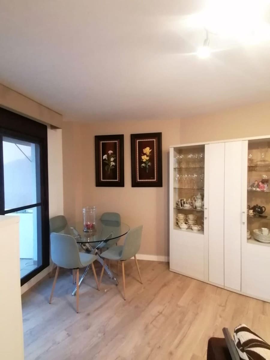 2 sovrum Takvåning till salu i Alhaurin de la Torre med garage - 355 000 € (Ref: 10153145)