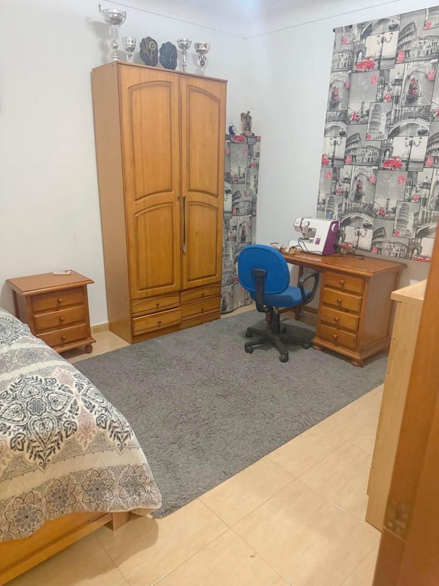 3 quarto Casa em Banda para venda em Fuente de Piedra - 135 000 € (Ref: 10154202)