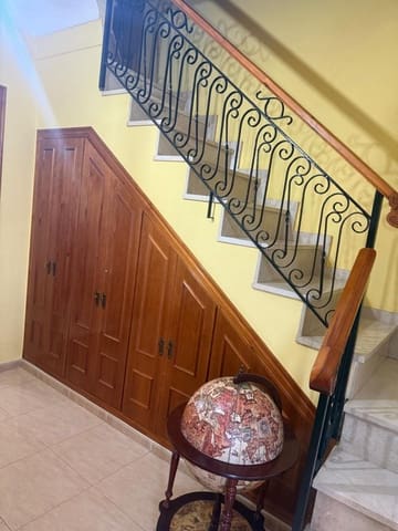 3 quarto Casa em Banda para venda em Fuente de Piedra - 135 000 € (Ref: 10154202)