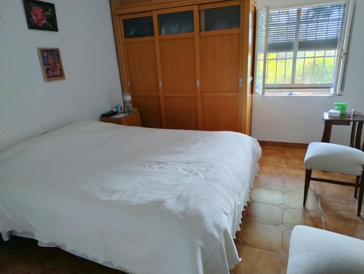4 bedroom Finca/Country House for sale in Puente Genil with pool garage - € 339,000 (Ref: 10163508)