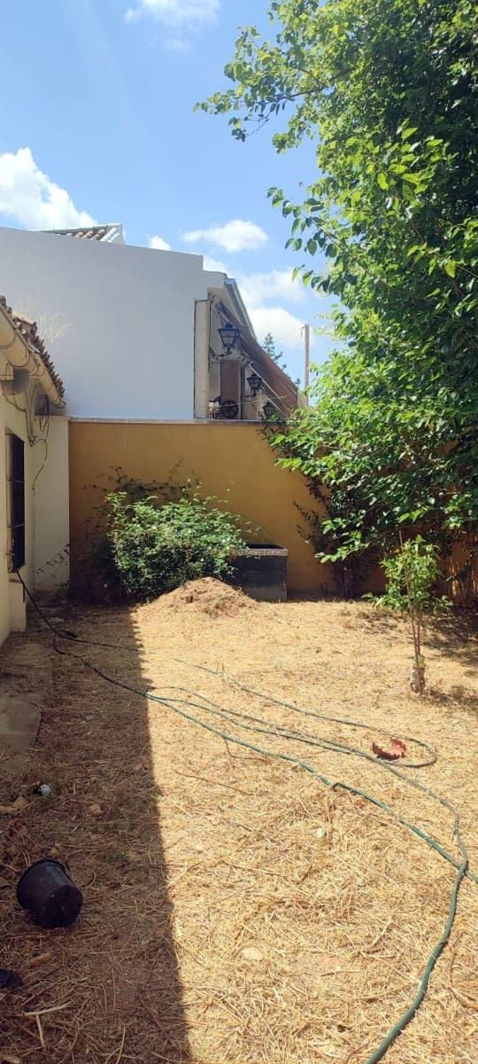 4 bedroom Finca/Country House for sale in Puente Genil with pool garage - € 339,000 (Ref: 10163508)