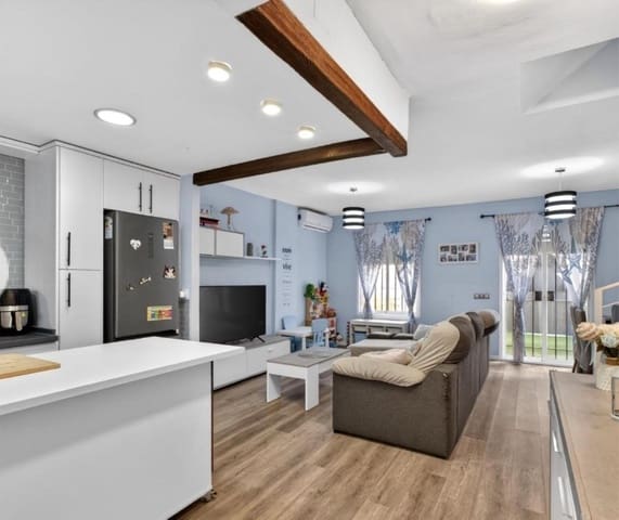 4 quarto Moradia Geminada para venda em Estación de Cártama, Cártama - 380 000 € (Ref: 10163610)