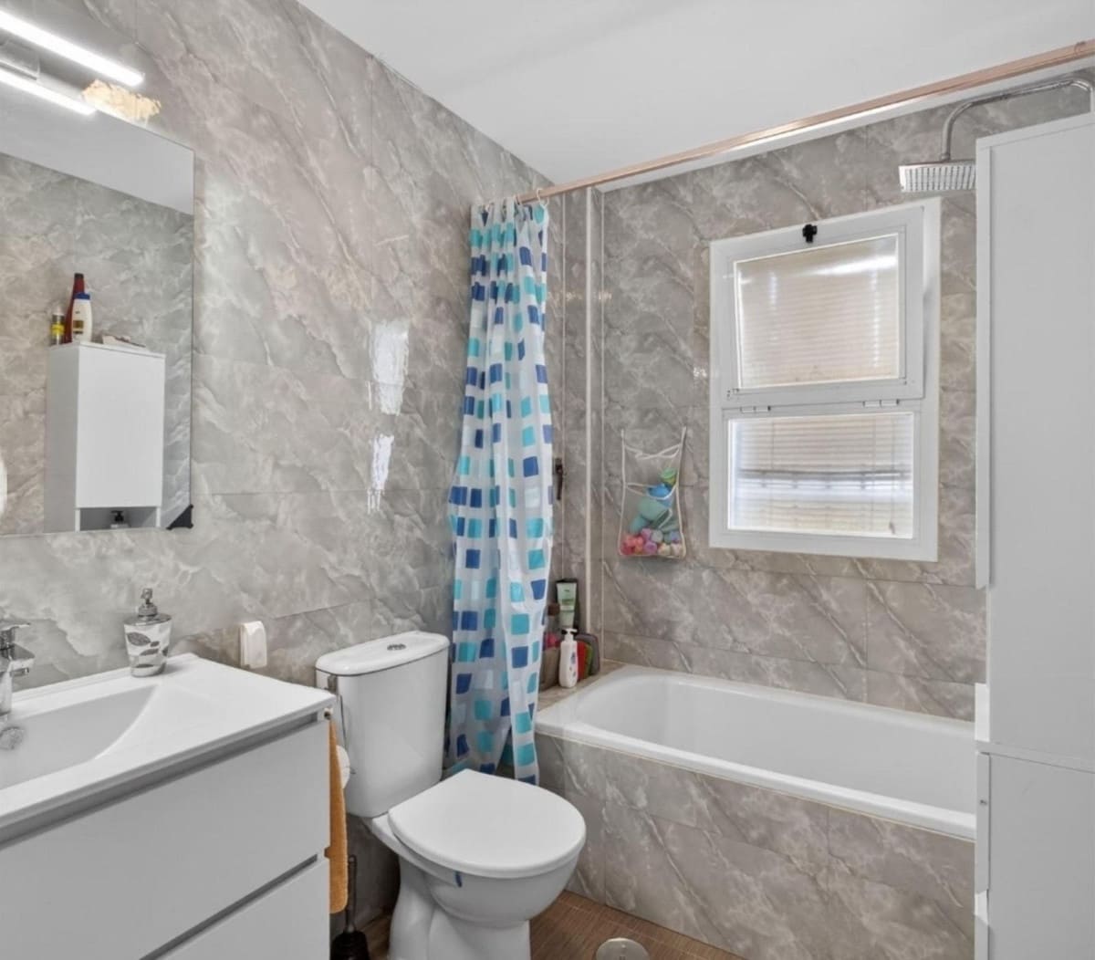 4 quarto Moradia Geminada para venda em Estacion de Cartama com piscina - 380 000 € (Ref: 10163610)