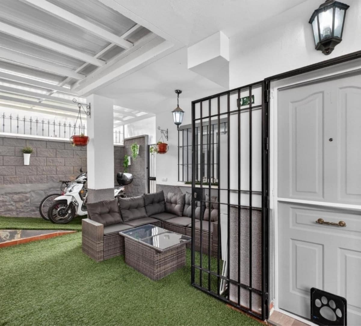 4 quarto Moradia Geminada para venda em Estacion de Cartama com piscina - 380 000 € (Ref: 10163610)