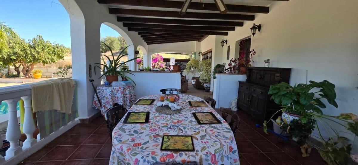 4 Zimmer Gewerbe zu verkaufen in Coin mit Pool Garage - 650.000 € (Ref: 10185932)