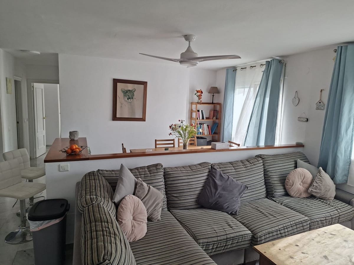 3 bedroom Penthouse for sale in Mijas with pool - € 305,000 (Ref: 10187633)