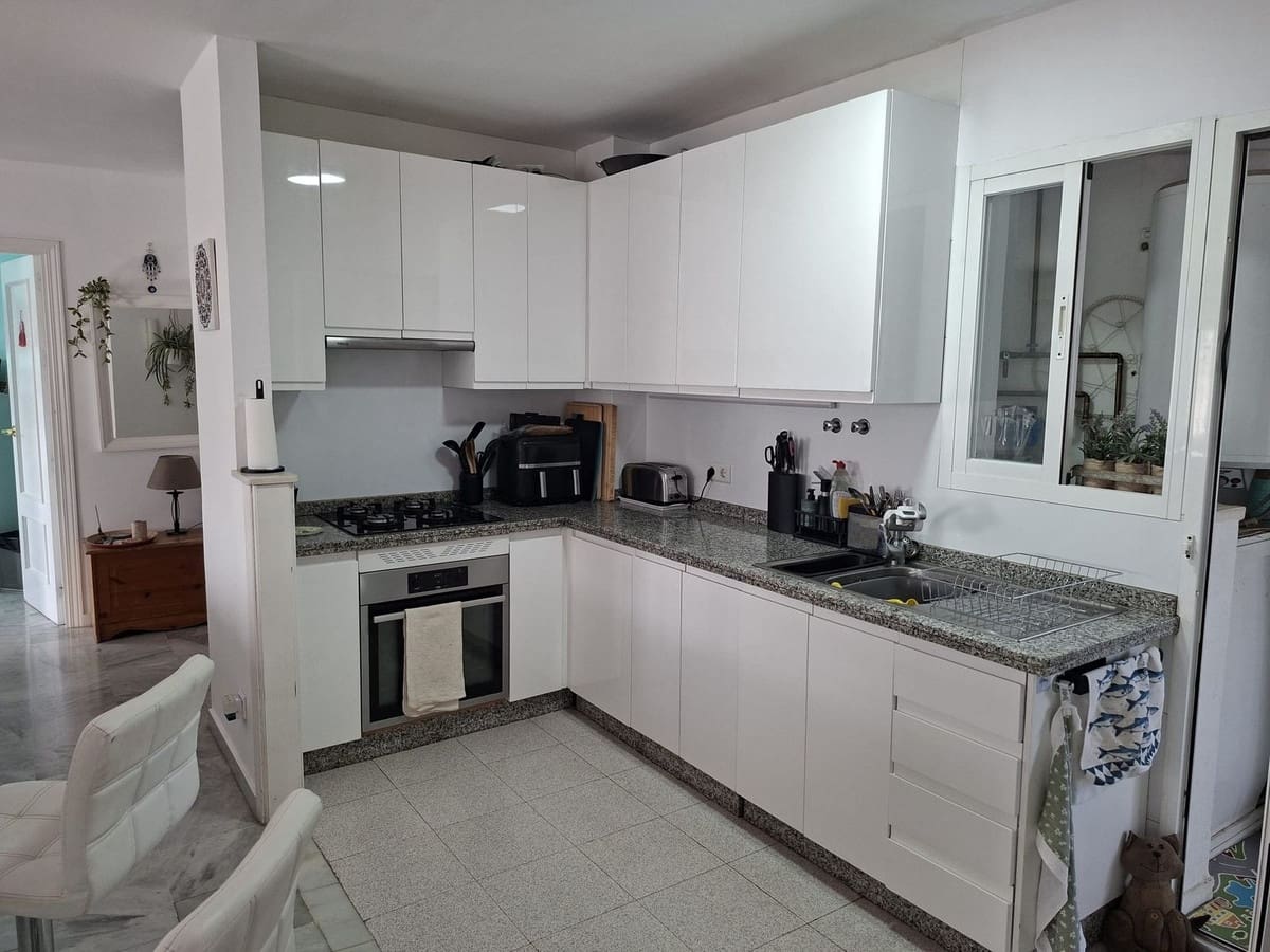 3 bedroom Penthouse for sale in Mijas with pool - € 305,000 (Ref: 10187633)