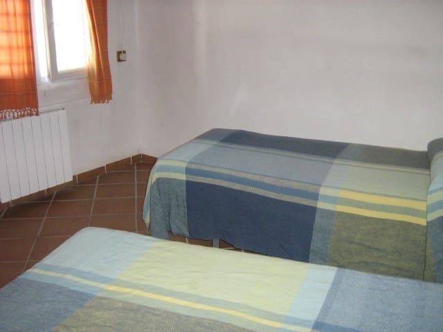 27 soveværelse Virksomhed til salg i Antequera med swimmingpool - € 1.250.000 (Ref: 6227911)