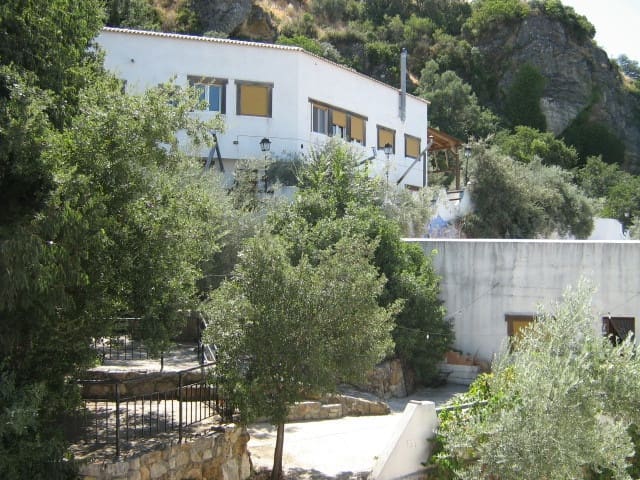 27 soveværelse Virksomhed til salg i Antequera med swimmingpool - € 1.250.000 (Ref: 6227911)