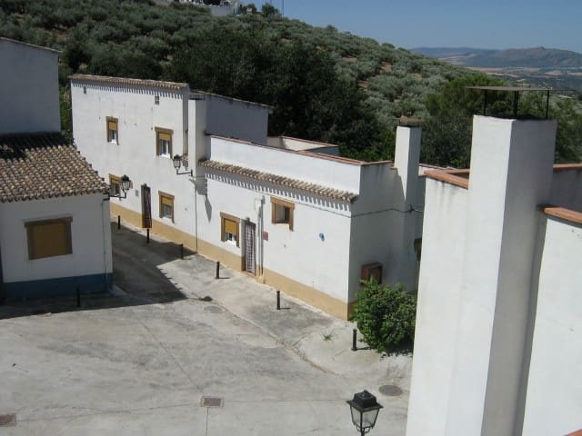 27 soverom Bedrift til salgs i Antequera med svømmebasseng - € 1 250 000 (Ref: 6227911)