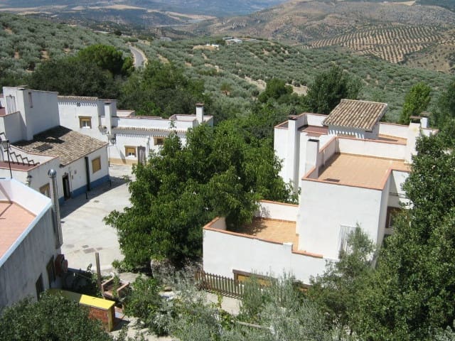 27 soverom Bedrift til salgs i Antequera med svømmebasseng - € 1 250 000 (Ref: 6227911)