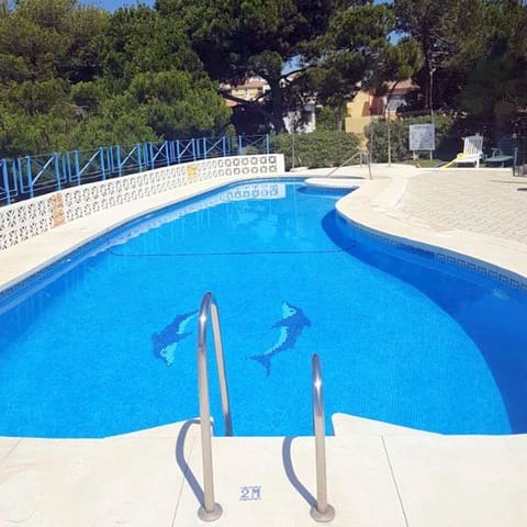 1 slaapkamer Appartement te koop in Fuengirola met zwembad - € 195.000 (Ref: 6228026)