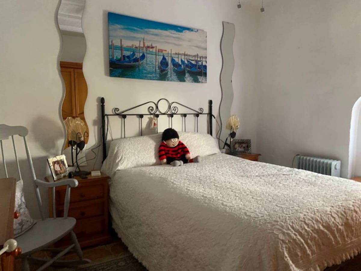 3 Zimmer Villa zu verkaufen in Estepa mit Pool Garage - 170.000 € (Ref: 6586154)
