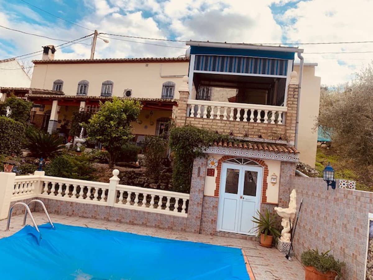 3 Zimmer Villa zu verkaufen in Estepa mit Pool Garage - 170.000 € (Ref: 6586154)