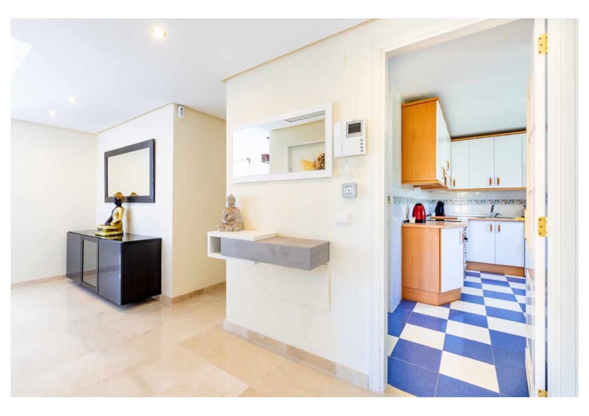 3 slaapkamer Penthouse te koop in Calahonda met zwembad garage - € 589.000 (Ref: 6707699)