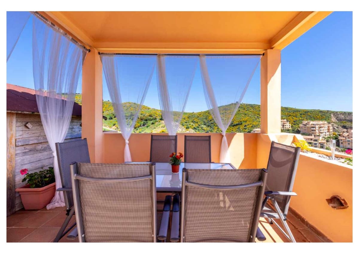 3 slaapkamer Penthouse te koop in Calahonda met zwembad garage - € 589.000 (Ref: 6707699)