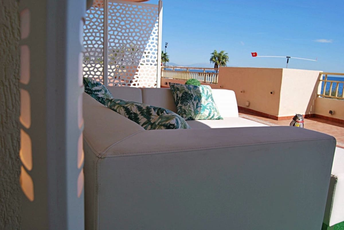 3 bedroom Apartment for sale in Fuengirola with garage - € 685,000 (Ref: 6758251)