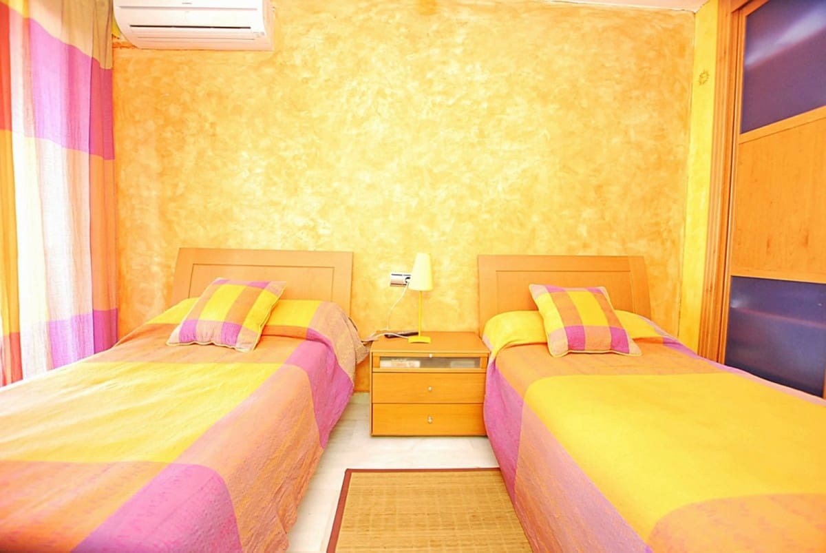 3 bedroom Apartment for sale in Fuengirola with garage - € 685,000 (Ref: 6758251)