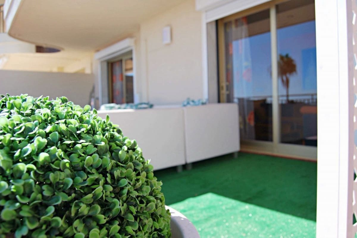 3 bedroom Apartment for sale in Fuengirola with garage - € 685,000 (Ref: 6758251)
