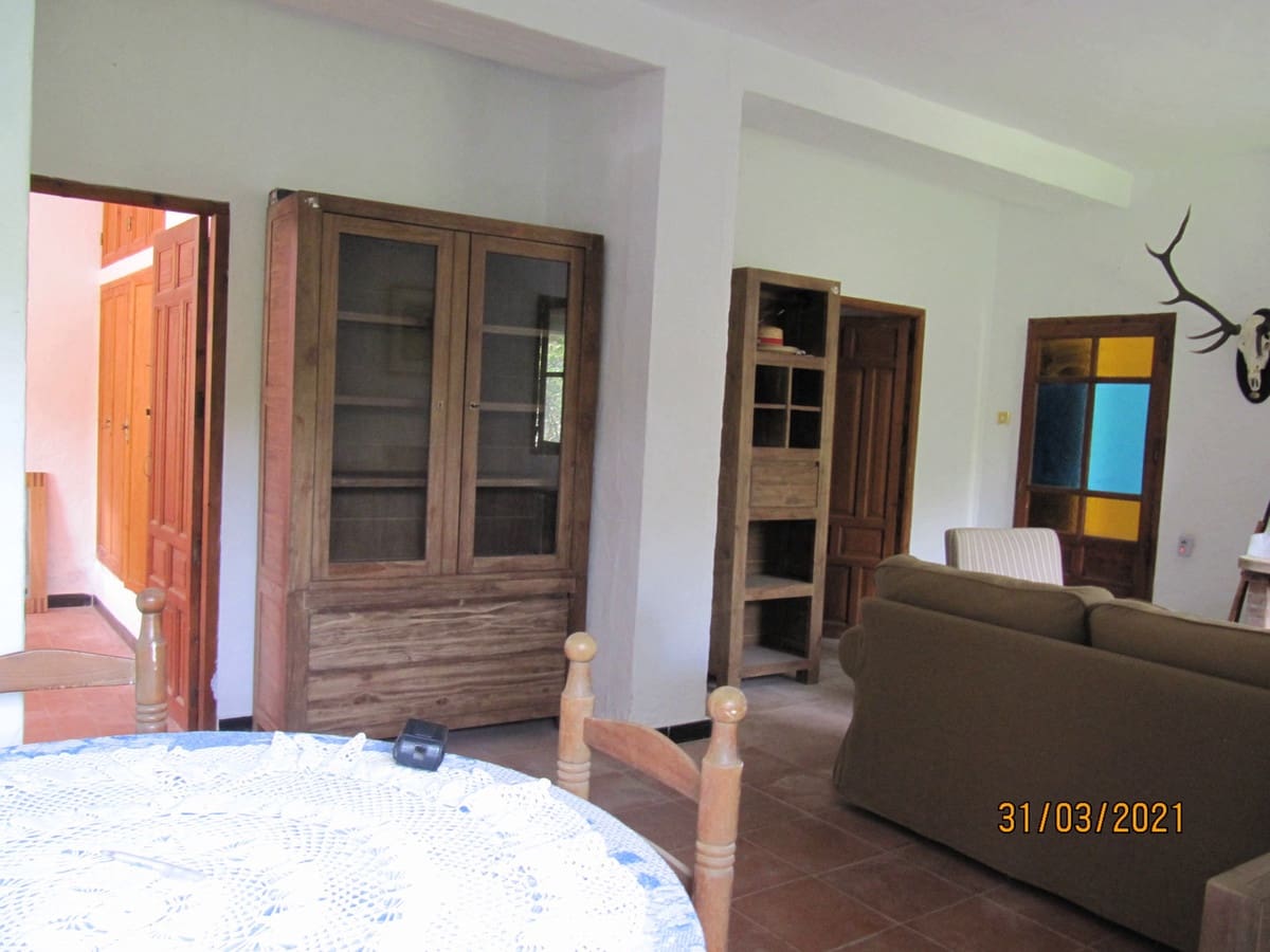 Finca/Casa Rural de 2 habitaciones en Alozaina en venta con piscina garaje - 212.750 € (Ref: 6784261)