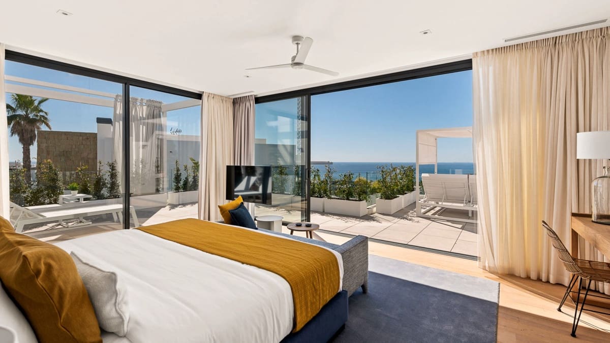 5 slaapkamer Villa te koop in Cabopino met zwembad garage - € 2.650.000 (Ref: 6791809)