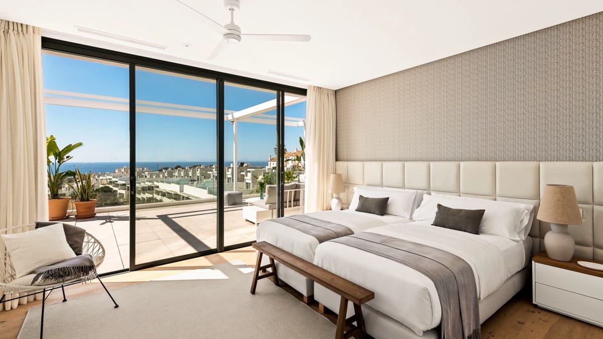 5 slaapkamer Villa te koop in Cabopino met zwembad garage - € 2.650.000 (Ref: 6791809)