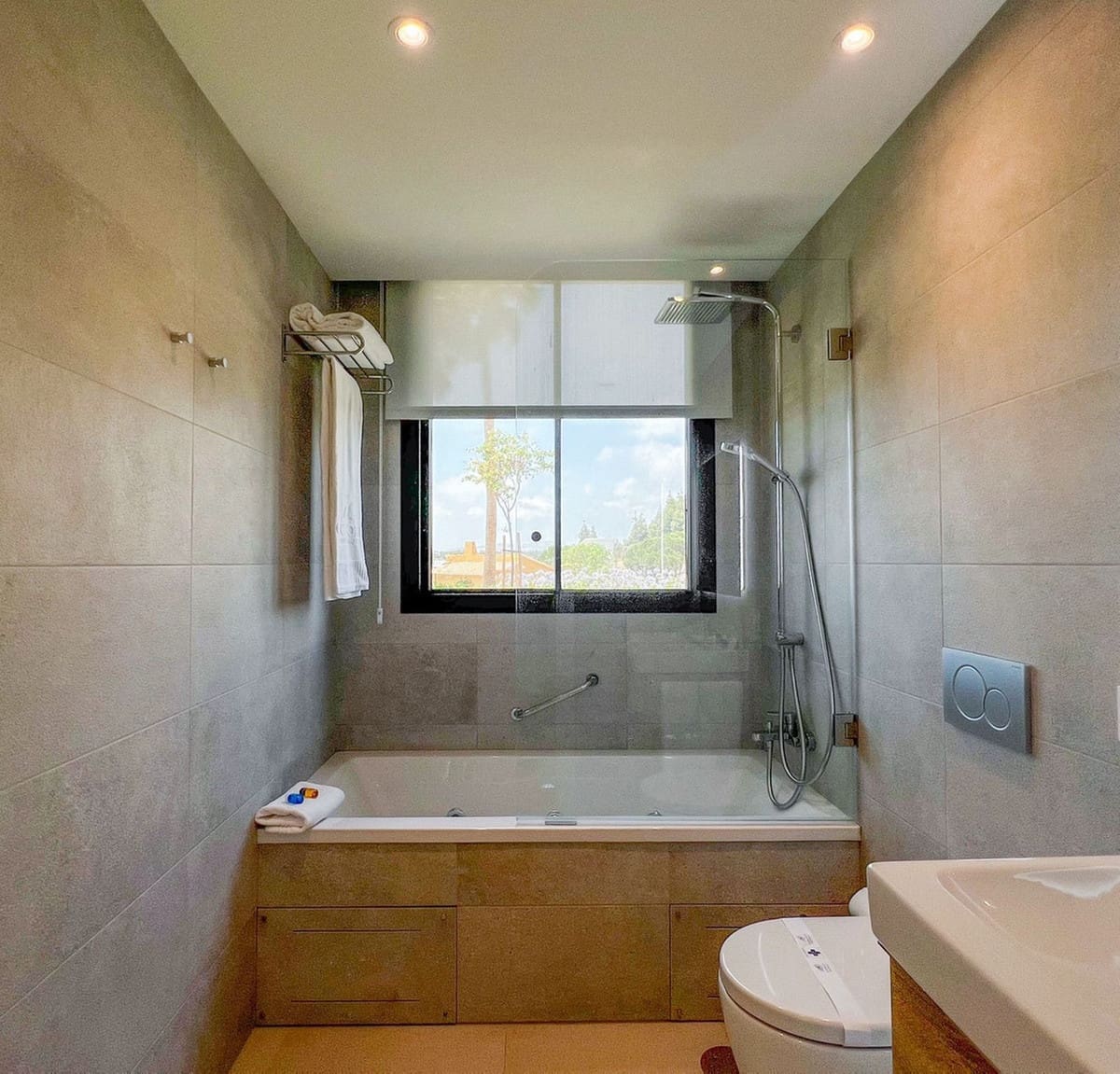 2 sypialnia Apartament na sprzedaż w Mijas Costa z basenem garażem - 549 000 € (Ref: 6960774)