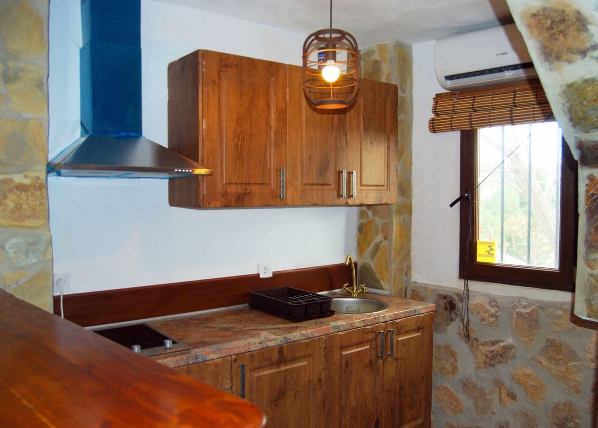 2 soverom Kommersiell til salgs i Gibralgalia - € 190 000 (Ref: 7023488)