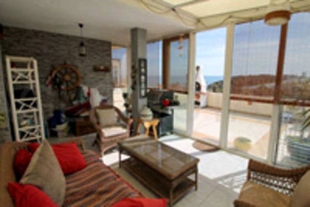 4 soveværelse Lejlighed til salg i El Faro, Mijas med swimmingpool garage - € 515.000 (Ref: 7122633)