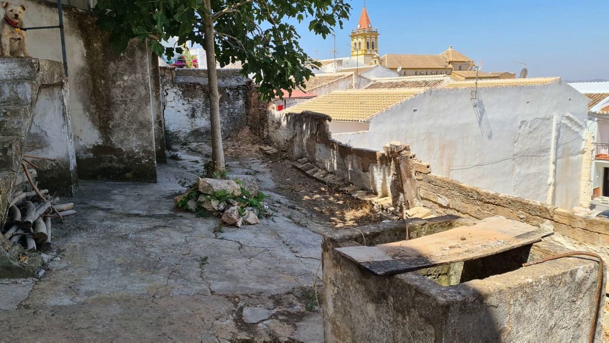 4 bedroom Townhouse for sale in Teba - € 74,500 (Ref: 7144972)