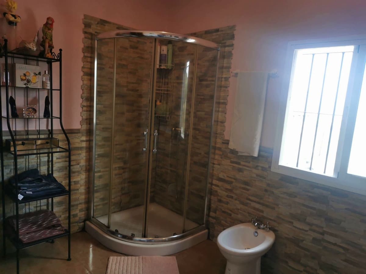 11 soveværelse Finca/Landehus til salg i Alhaurin de la Torre med swimmingpool garage - € 450.000 (Ref: 7197180)