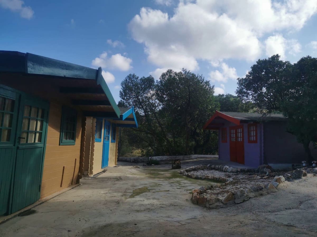 11 soverom Kommersiell til salgs i Alhaurin de la Torre med svømmebasseng garasje - € 450 000 (Ref: 7197181)