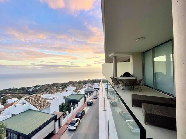 2 soverom Leilighet til salgs i Benalmádena pueblo, Benalmádena med svømmebasseng garasje - € 599 000 (Ref: 7311435)