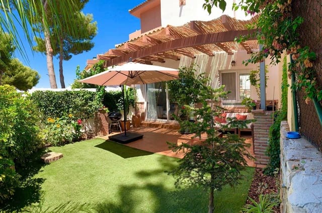 2 bedroom Semi-detached Villa for sale in Alhaurín el Grande with pool garage - € 315,000 (Ref: 7394094)