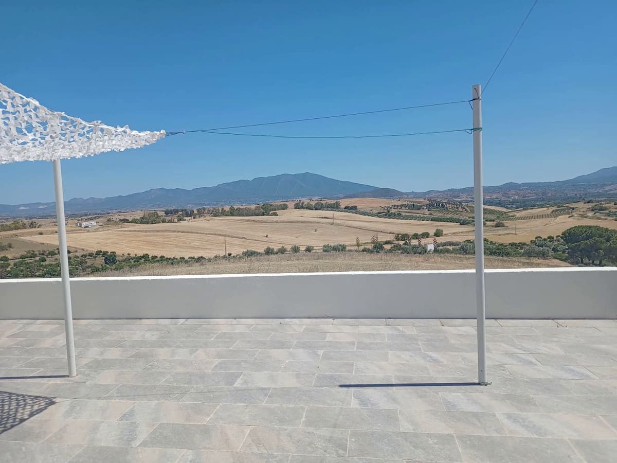 Local Comercial de 4 habitaciones en Coín en venta con garaje - 350.000 € (Ref: 7444641)