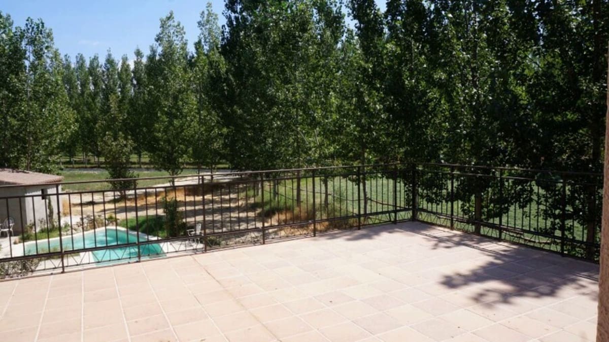 7 soverom Finca/Herregård til salgs i Guadix med svømmebasseng garasje - € 395 000 (Ref: 7467059)