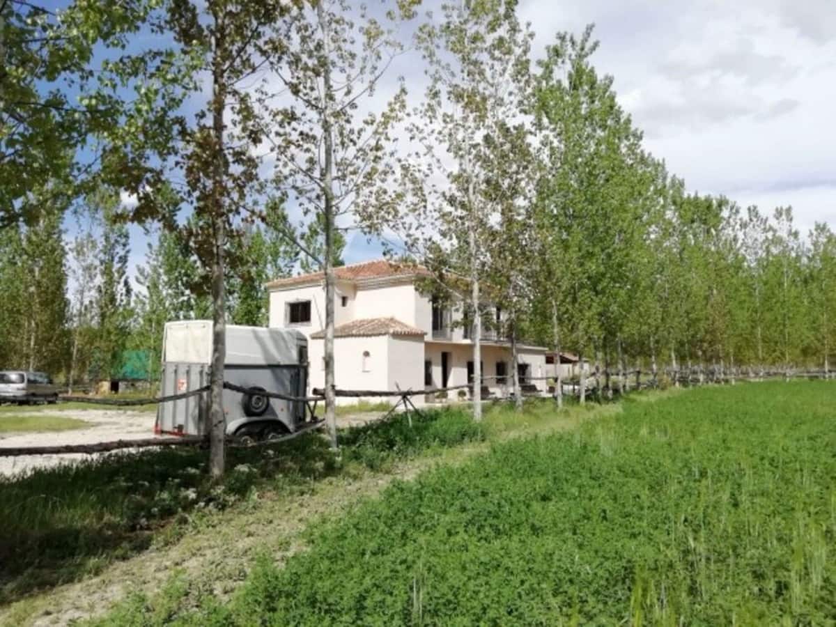 7 chambre Finca/Maison de Campagne à vendre à Guadix avec piscine garage - 349 000 € (Ref: 7467059)