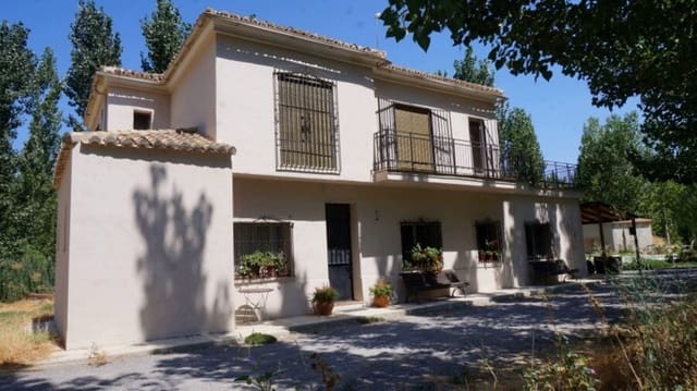 7 soverom Kommersiell til salgs i Guadix med svømmebasseng garasje - € 395 000 (Ref: 7467060)