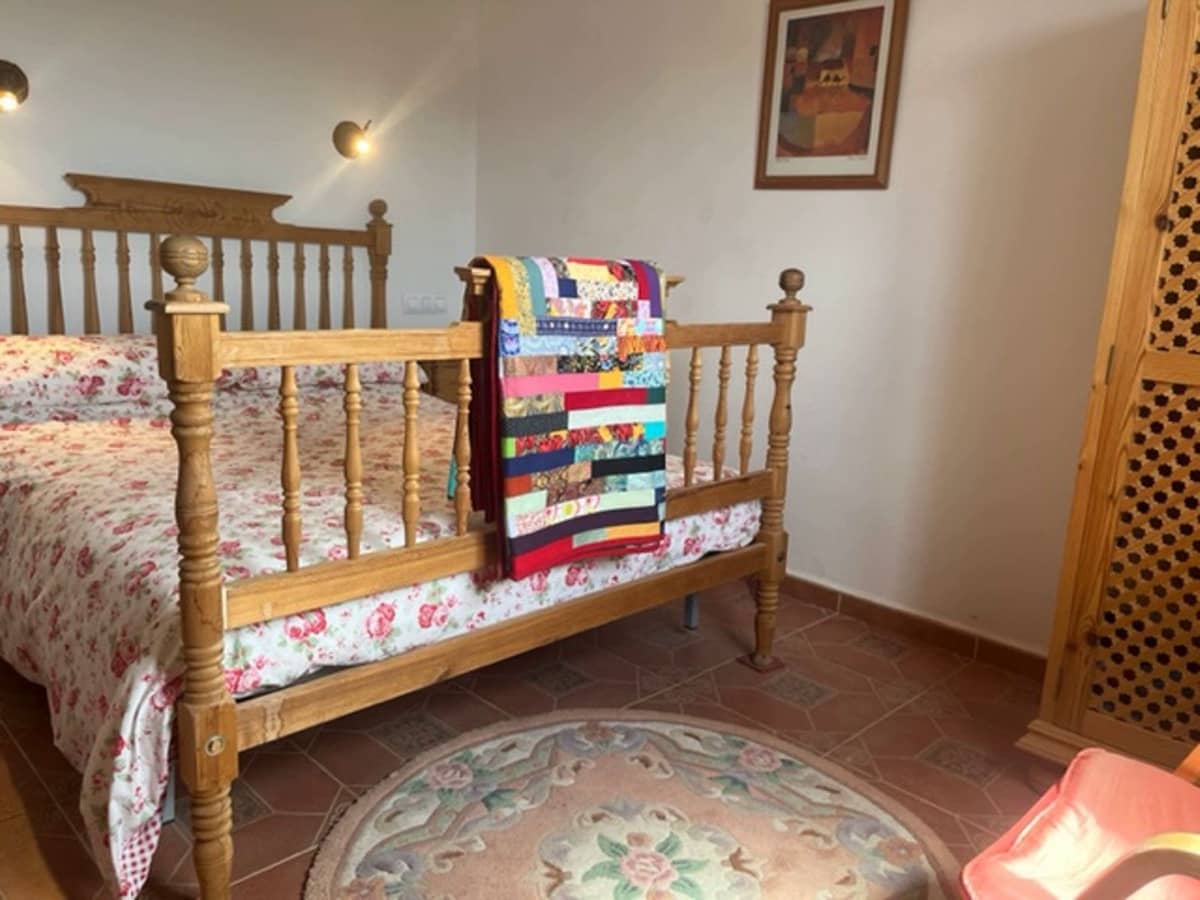 6 soveværelse Finca/Landehus til salg i Iznajar med swimmingpool garage - € 399.950 (Ref: 7687635)