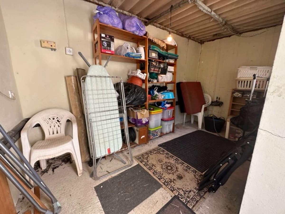 4 soveværelse Finca/Landehus til salg i Antequera med swimmingpool garage - € 215.000 (Ref: 7694544)