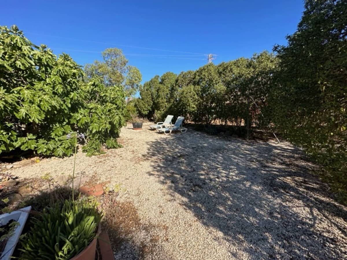 4 soveværelse Finca/Landehus til salg i Antequera med swimmingpool garage - € 215.000 (Ref: 7694544)