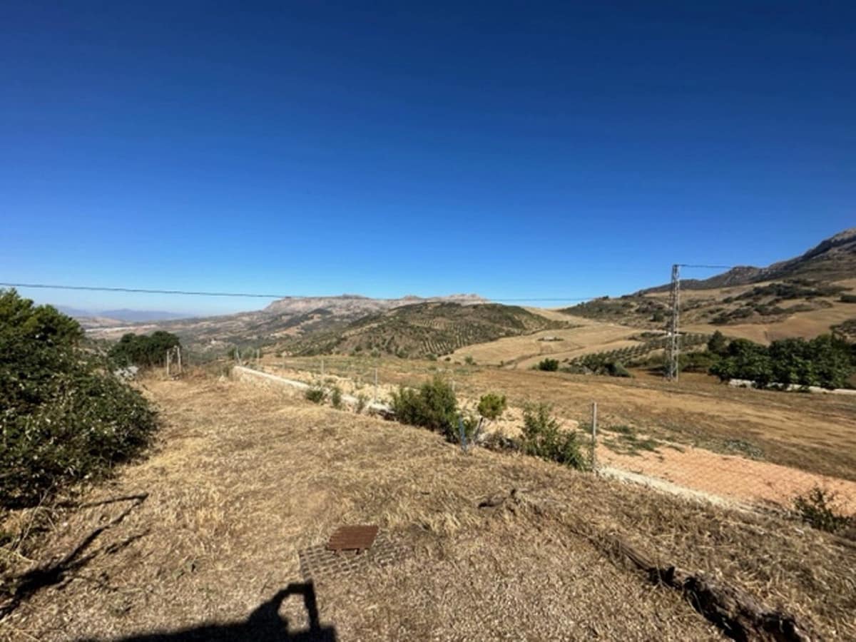 4 soveværelse Finca/Landehus til salg i Antequera med swimmingpool garage - € 215.000 (Ref: 7694544)