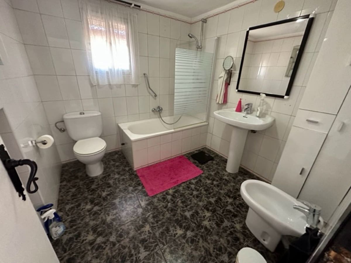 4 soveværelse Hotel til salg i Antequera med swimmingpool garage - € 215.000 (Ref: 7697484)