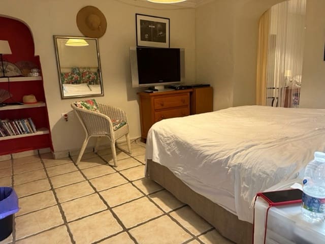 4 soveværelse Hotel til salg i Antequera med swimmingpool garage - € 215.000 (Ref: 7697484)