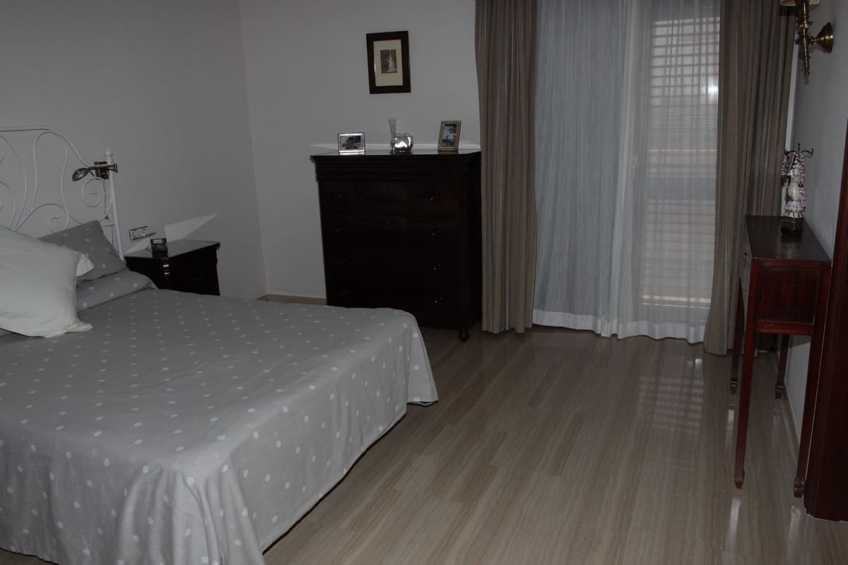 6 soverom Villa til salgs i Antequera med svømmebasseng garasje - € 525 000 (Ref: 7963493)