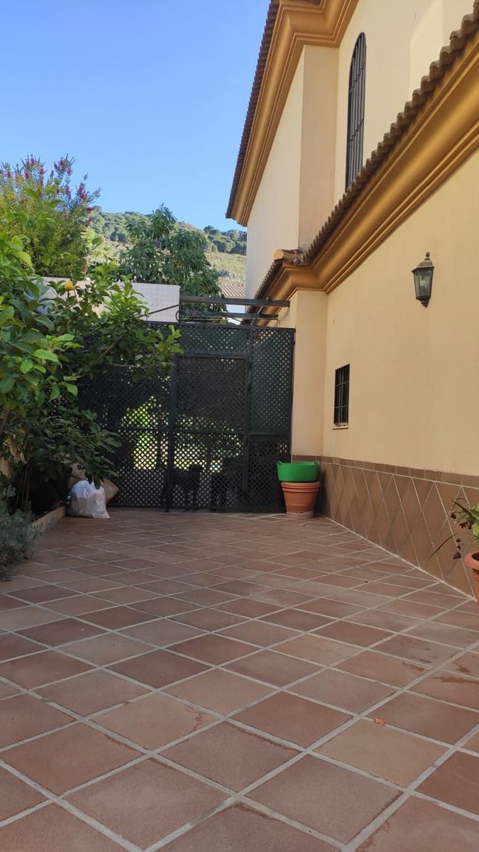 6 soverom Hotell til salgs i Antequera med svømmebasseng garasje - € 525 000 (Ref: 7963494)