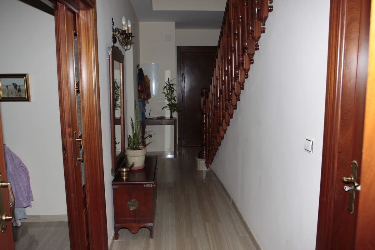 6 quarto Hotel para venda em Antequera com piscina garagem - 525 000 € (Ref: 7963494)